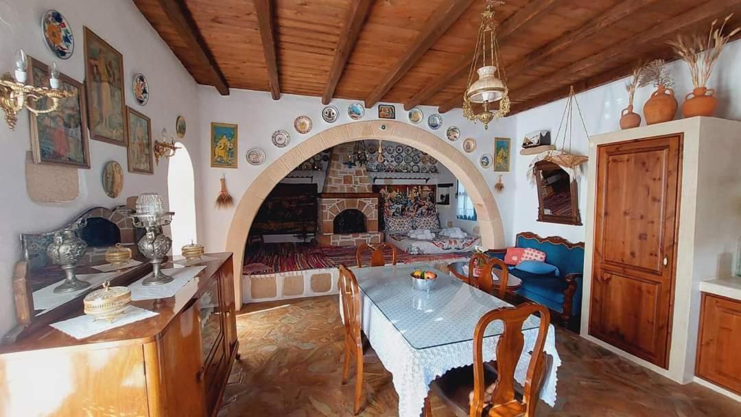 Villa Archontiko Stegna Archangelos  Exterior foto